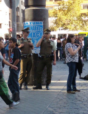 asi con los pacos....